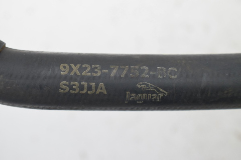 PRZEWÓD CHŁODNICY WODY JAGUAR XF X250