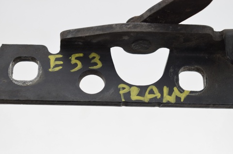 ZAWIAS MASKI PRAWY BMW X5 E53