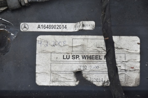 MOCOWANIE KOŁA ZAPASOWEGO MERCEDES ML W164