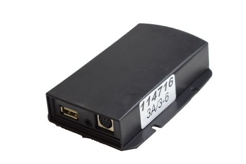 ŁĄCZE MULTIMEDIALNE RENAULT CLIO TWINGO 7711419487