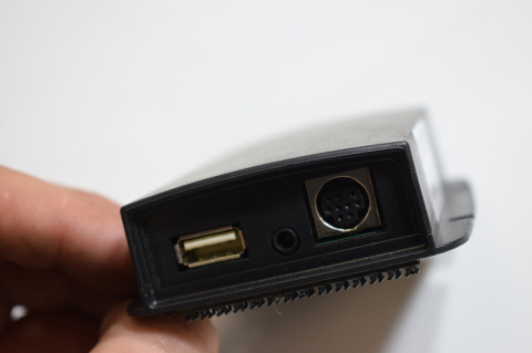 ŁĄCZE MULTIMEDIALNE RENAULT CLIO TWINGO 7711419487