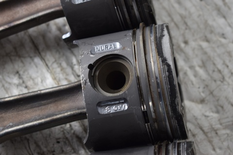 TŁOK KORBOWÓD MERCEDES 3.2CDI OM613