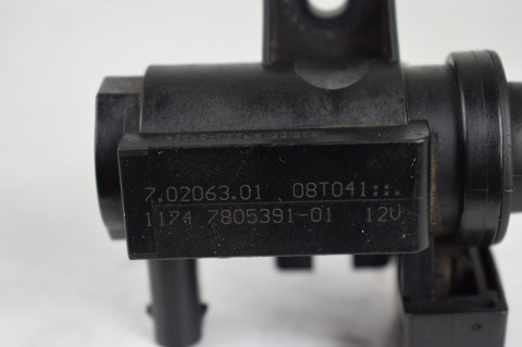 ZAWÓR PODCIŚNIENIA BMW 70206301