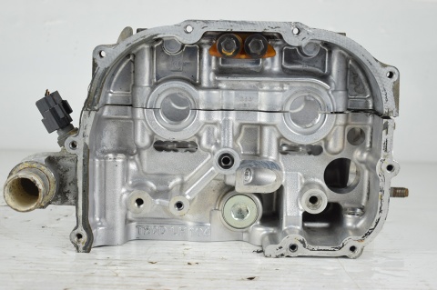 GŁOWICA SILNIKA LEWA SUBARU LEGACY 2.0D