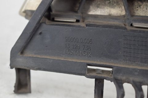 KRATKA ZDERZAKA PRZÓD PRAWA OPEL VECTRA C