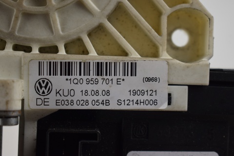 SILNICZEK SZYBY PRZÓD LEWY VW EOS 1Q0959701E