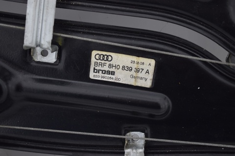 PODNOŚNIK MECHANIZM SZYBY LEWY TYŁ AUDI A4 B7 CABRIO