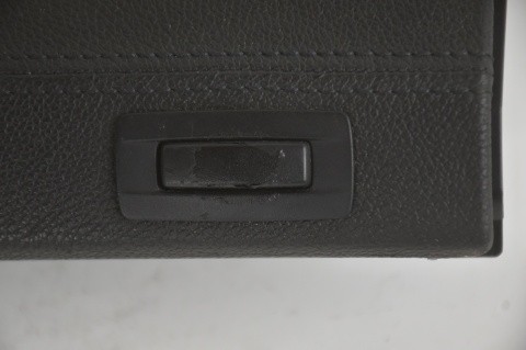 SCHOWEK KONSOLI BMW Z4 E89 0020021017